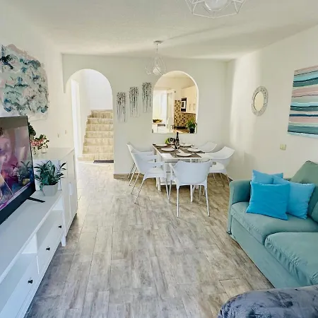 Tenerifehause 圣米格尔德阿沃纳